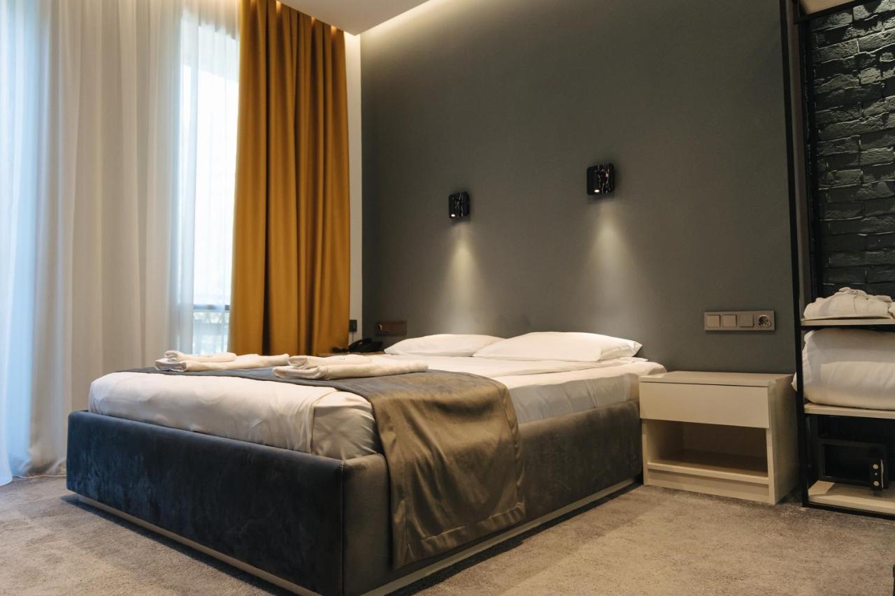 Aratta Boutique Hotel エレバン エクステリア 写真
